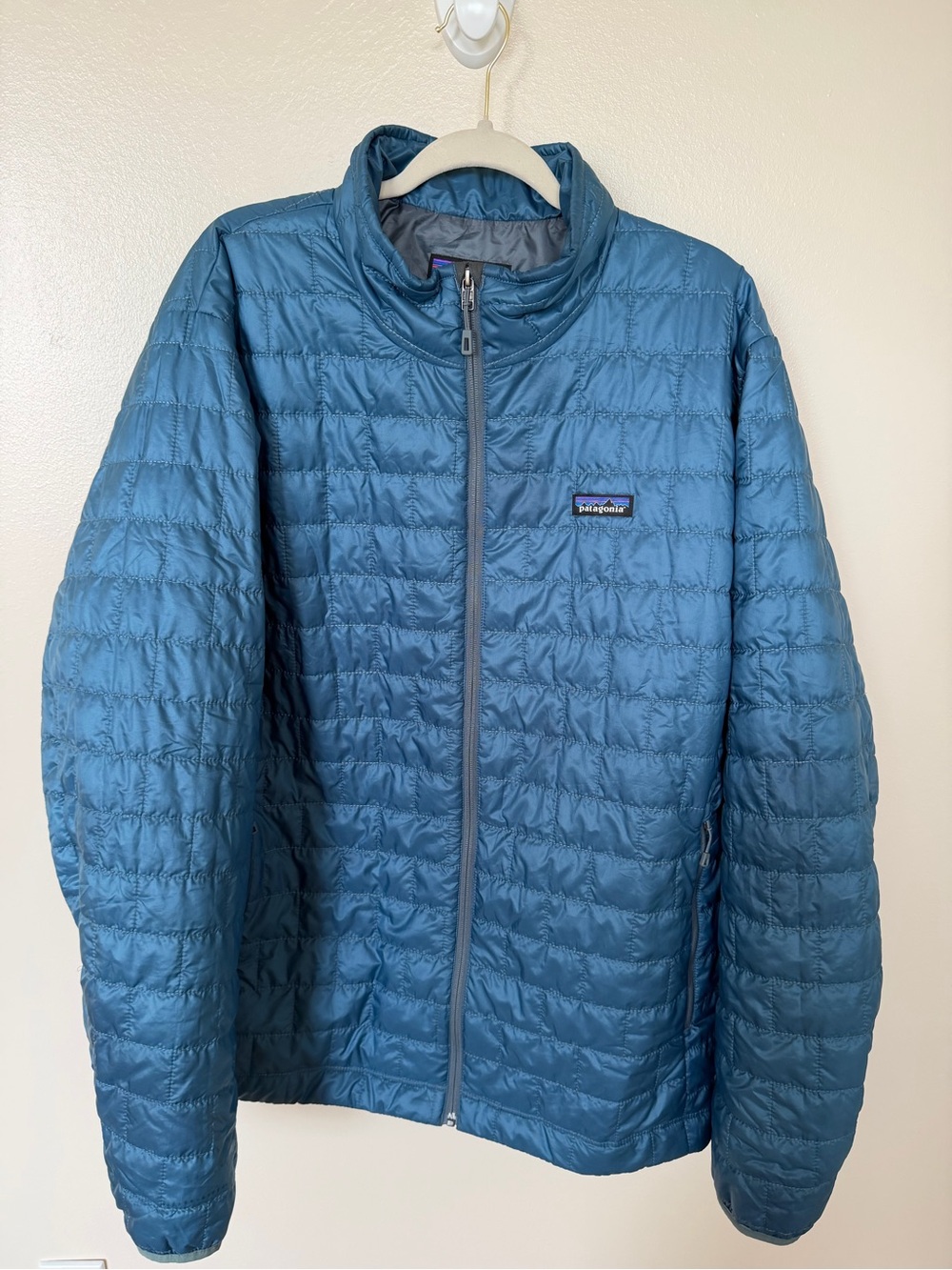 PATAGONIA Men's Nano Puff Jacket in Dusty Blue